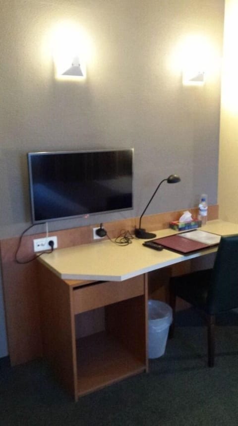 Standard Double Room | Room amenity