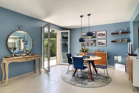 Living and dining room