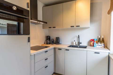 comfort but well equipped kitchen