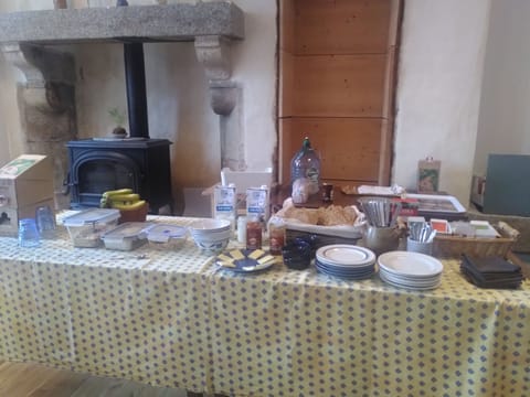 Daily buffet breakfast (EUR 7 per person)