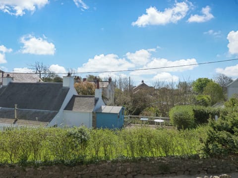 Outdoor | Horton Farm House, Horton, near Gower