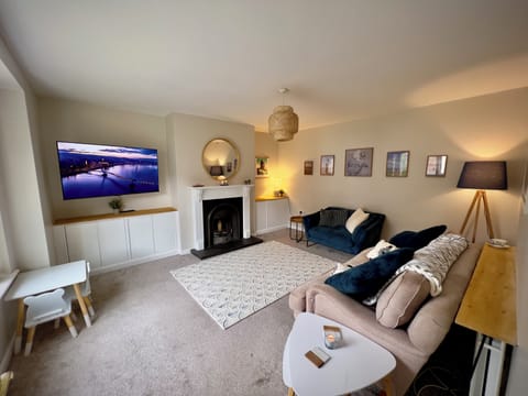 78a02444-78c1-44cd-b43c-df92cf6c73dc