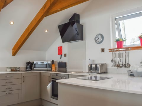 Kitchen | Bayview Cottage, Penzance