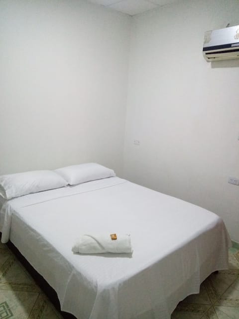 Basic Double Room | Free WiFi