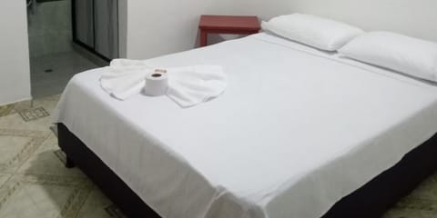 Basic Double Room | Free WiFi