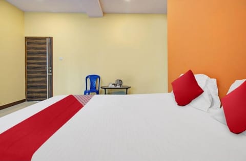 Deluxe Double Room, City View | Free WiFi, bed sheets