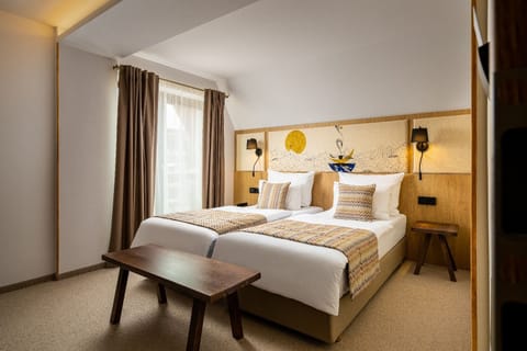 Comfort Double or Twin Room, Balcony, Mountain View | In-room safe, blackout drapes, soundproofing, iron/ironing board