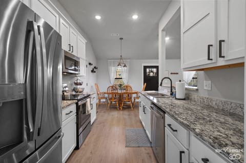 Fully stocked kitchen for all your cooking & baking needs!