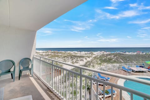 Welcome to Sugar Beach 140!