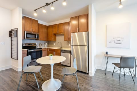 Apartment, 2 Bedrooms | Private kitchen | Full-size fridge, microwave, oven, stovetop