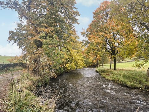 Surrounding area | Mill Top, Kirkby Malham