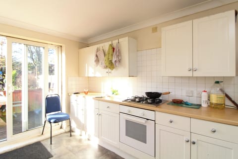 Economy Double Room | Private kitchen