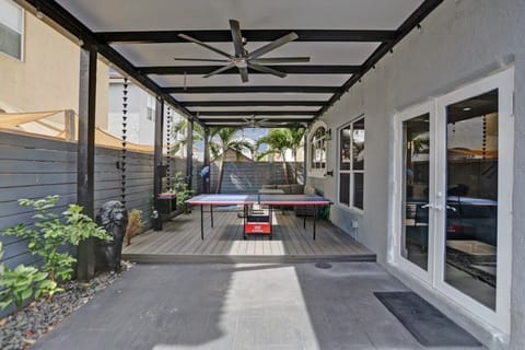 Villa, 4 Bedrooms | Outdoor dining