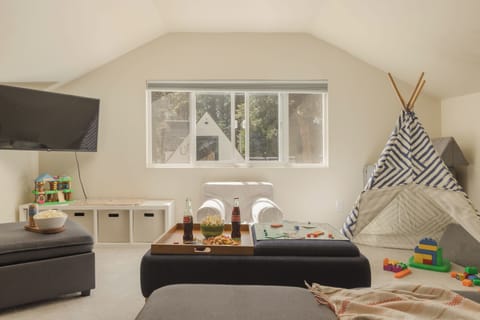 Upstairs game /play room