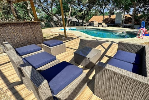 Outdoor seating area