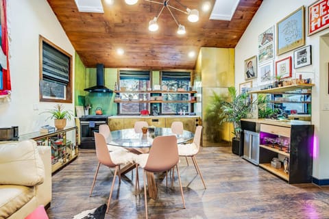 Step into the Eclectic Escape and experience a one-of-a-kind wine country retreat.