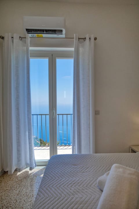 Classic Room, Balcony, Sea View | Desk, iron/ironing board, free WiFi