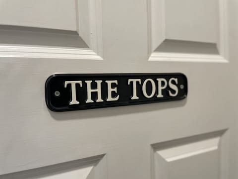 The Tops is a modern 2 bedroom maisonette in Central Keswick