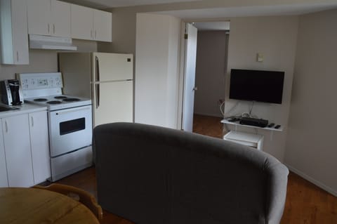 Superior Room, Kitchen | Desk, soundproofing, free WiFi, bed sheets