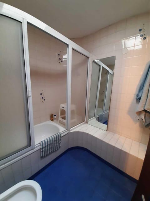 Double Room, Hill View | Bathroom