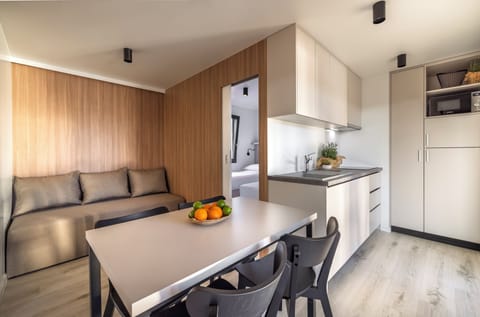 Premium Mobile Home | Private kitchen