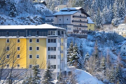 Holiday Home Exterior [winter]