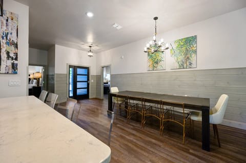 Large Dining Area that accomodates 10 comfortably