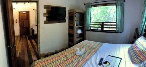 Family Bungalow, Garden View | 1 bedroom, laptop workspace, soundproofing, free WiFi