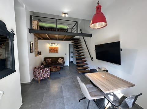 Apartment | Living room