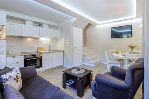 House | Living area | TV