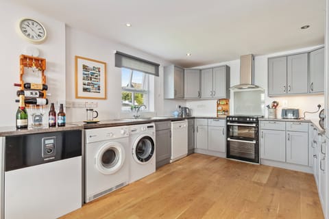 Peaceful Cottage, Rural views