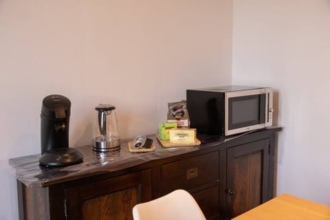 b279b1aa-98e7-4b82-84ec-7e20b1dab158