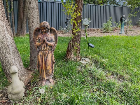 House, 1 Bedroom | Exterior detail