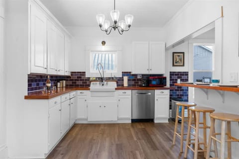 Plenty of room to cook and clean without disrupting the rest of the house