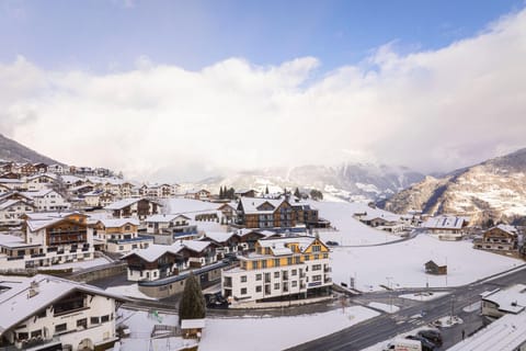 Holiday Home Exterior [winter]