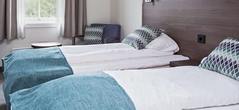 Standard Room | Premium bedding, pillowtop beds, desk, blackout drapes