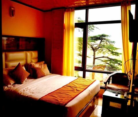 Deluxe Double Room, Balcony, Mountain View | Free WiFi