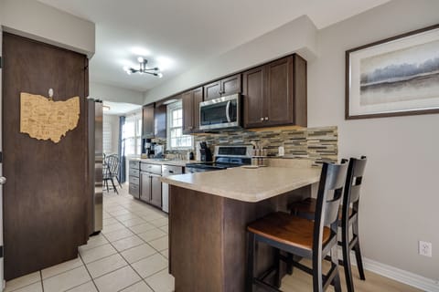 A stylish kitchen bar, perfect for casual dining, drinks, or extra prep space