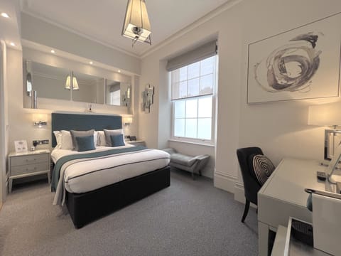 Superior Double Room, Ensuite (Ground Floor Room)