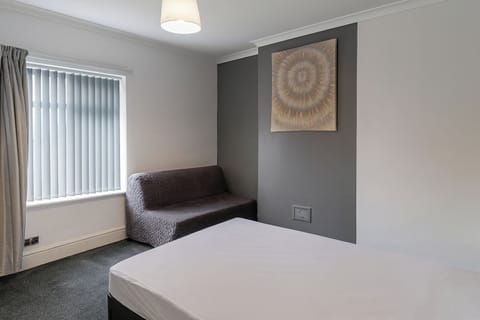 3 bedrooms, free WiFi, bed sheets