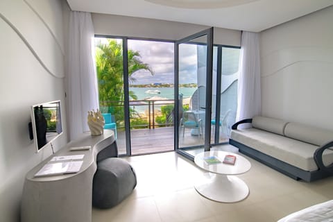 Junior Double Room, Beachfront | In-room safe, soundproofing, free WiFi