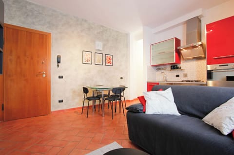 Apartment, Balcony | Living area