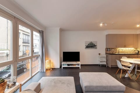 Apartment | Living area