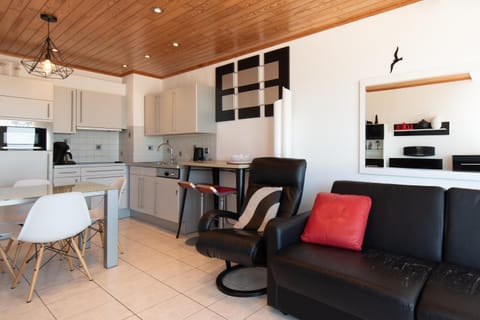 Apartment | Living room