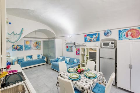 Living and dining room