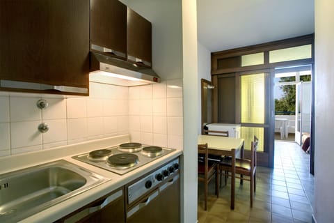 Apartment for 2+1 Seaside | Private kitchen | Fridge, microwave, stovetop, cookware/dishes/utensils
