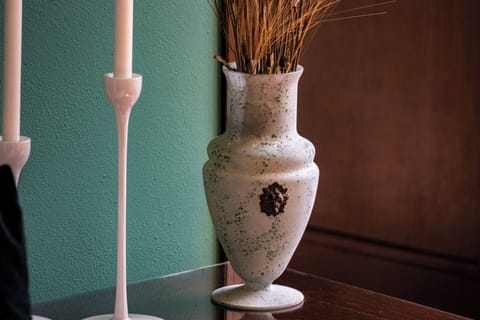 Comfort Apartment, Park View | Living area | 24-inch Smart TV with digital channels