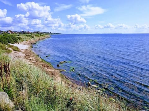 House | Water view