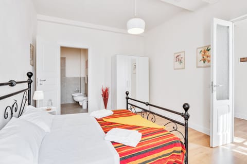 Comfort Apartment, Balcony, Garden View | Minibar, individually furnished, desk, blackout drapes