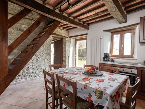 Cloud, Sky, Plant, Water, Tree, Horizon, Rural Area, Landscape, House, Cumulus